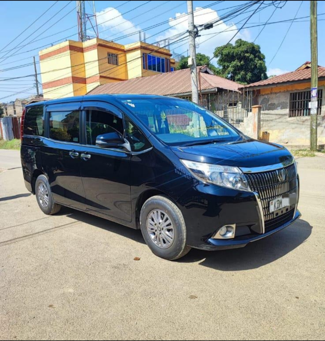 Toyota Esquire 2018 Chauffeured Hire in Nairobi – Luxury 7-Seater from Ksh 9,000/day for hire in Nairobi,Kirinyaga & Central Kenya
