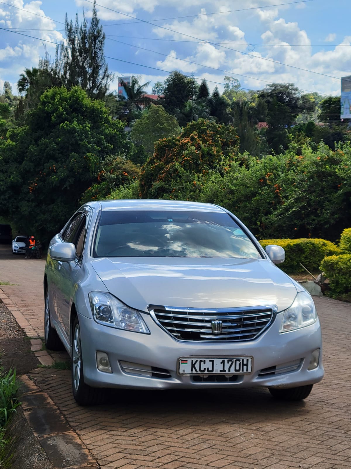 toyota-crown-royal-saloon-2008-25l-petrol