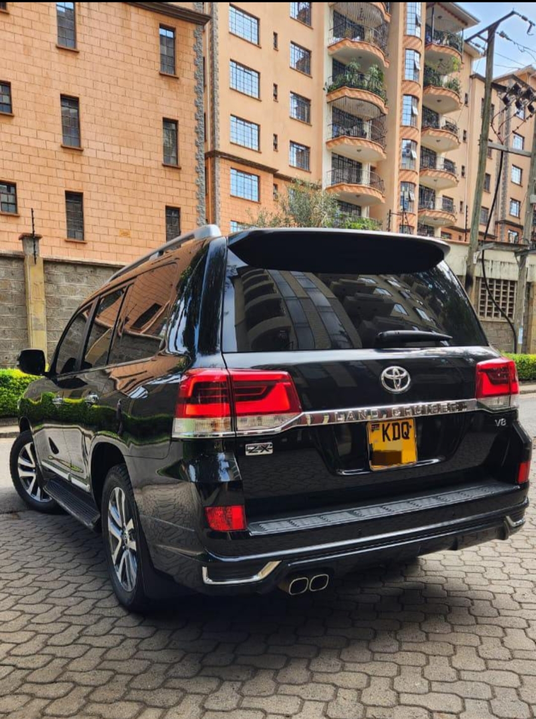 Toyota Land Cruiser ZX V8 2018 for Hire in Nairobi – Luxury SUV from Ksh 24,000/day for hire in Nairobi,Kirinyaga & Central Kenya